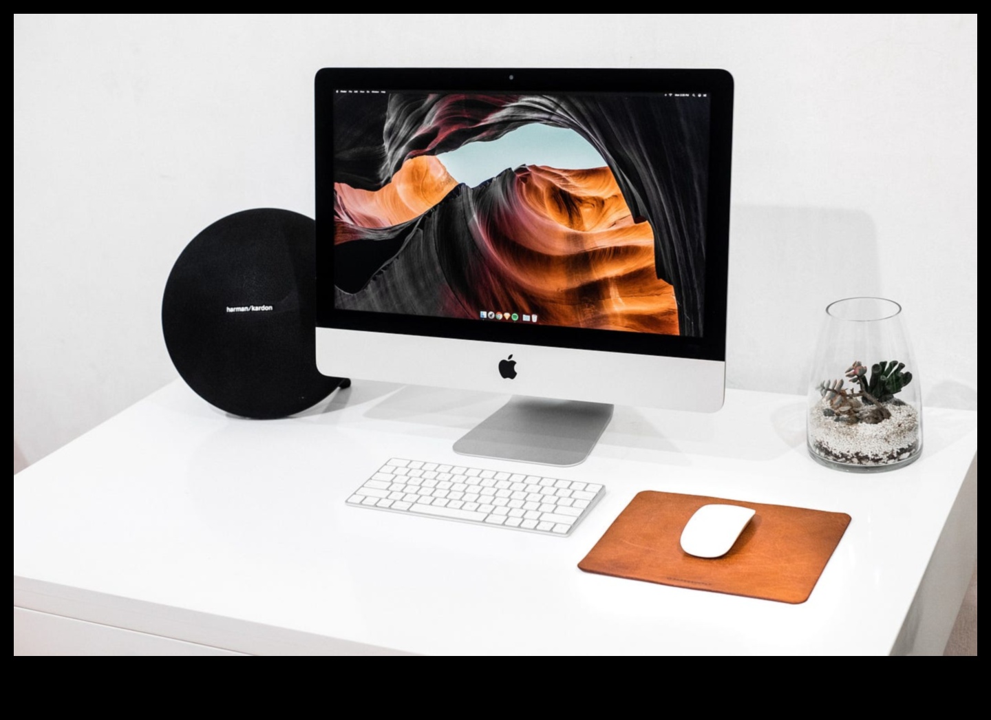 The Artful Pixel: Μια βαθιά κατάδυση στο Graphic Design