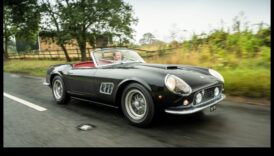 Convertible Elegance The Timeless Allure of Top-Down Sports CarsΈνα διαχρονικό vintage που απέτυχε φεύγει με κανέναν τρόπο μέσω τη στυλ. 3 Convertible Elegance: Η διαχρονική γοητεία των Top-Down Sports Cars