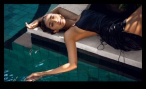 Poolside Perfection: Καλοκαιρινά ρούχα για μια βουτιά στυλ